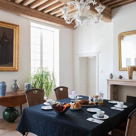Aux Portes D'Honneur Cluny Dış mekan fotoğraf